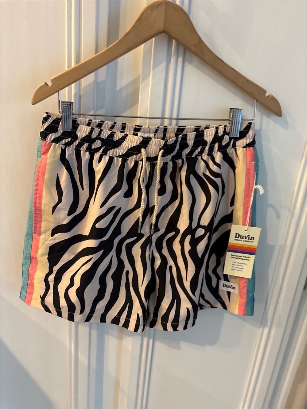 NWT Duvin Swim Shorts Mens Sz M  5” Zebra  Trunks Rainbow Stripe  Lined